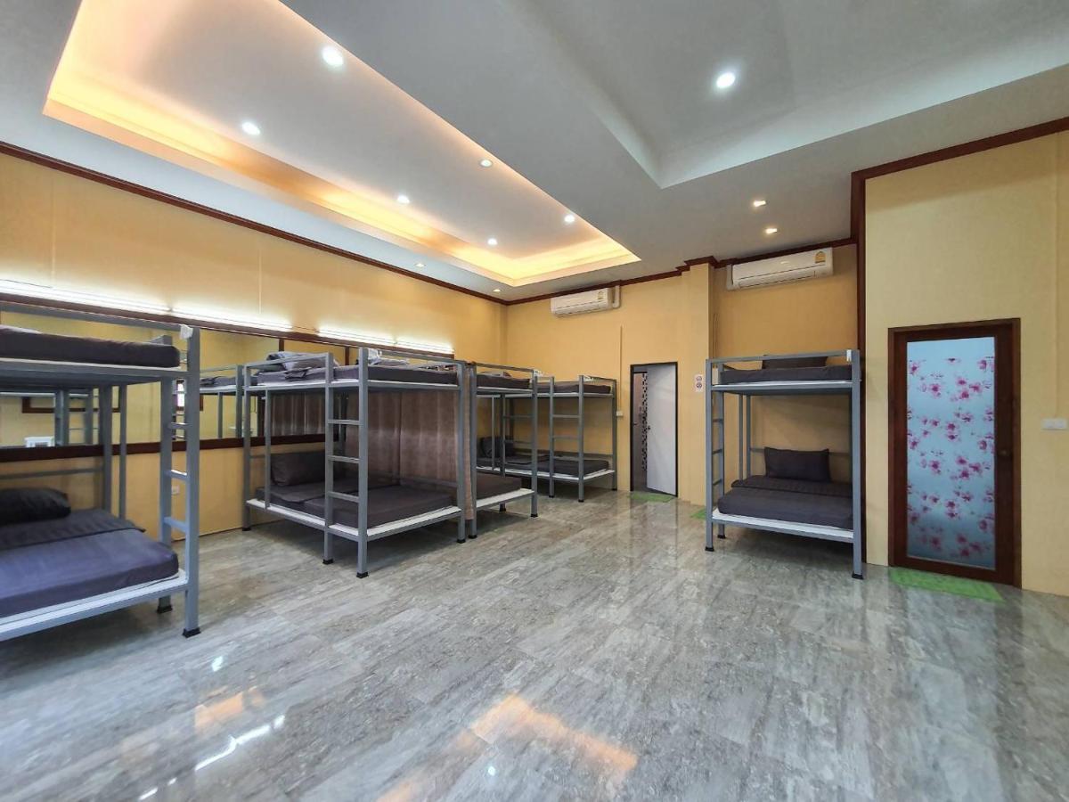 We Hostel Khaolak カオラック エクステリア 写真